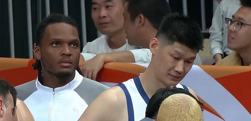 包含风云突变！广厦男篮转会期主帅复盘，国王杯版图或变，管理层满意，资深球员宣示担当的词条